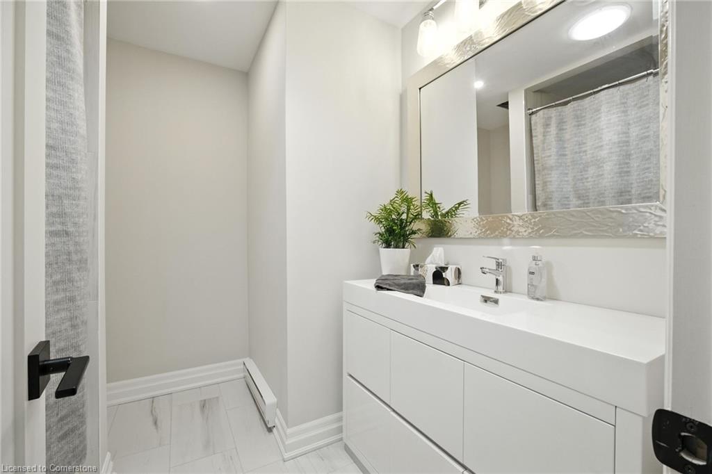 6-1576 Kerns Road Property Photo 25