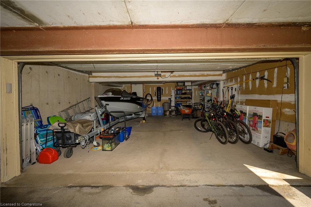 22 Waterford Crescent Property Photo 29