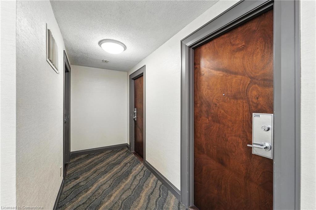 2111-17 Barberry Place Property Photo 30