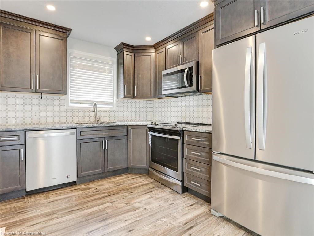 833 Doon Village Road Property Photo 14