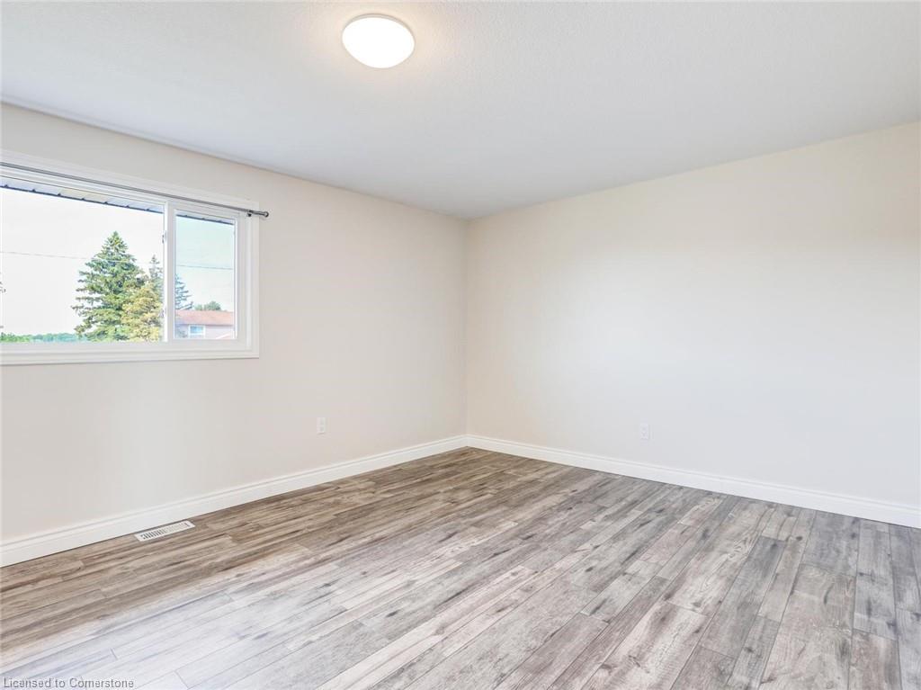 833 Doon Village Road Property Photo 20