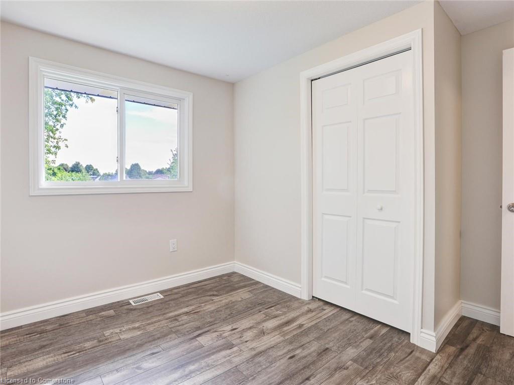833 Doon Village Road Property Photo 29