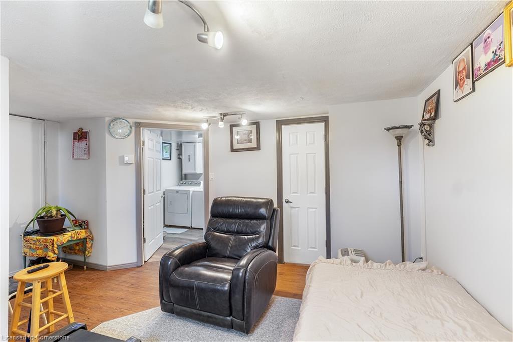 9a Hampton Street Property Photo 39