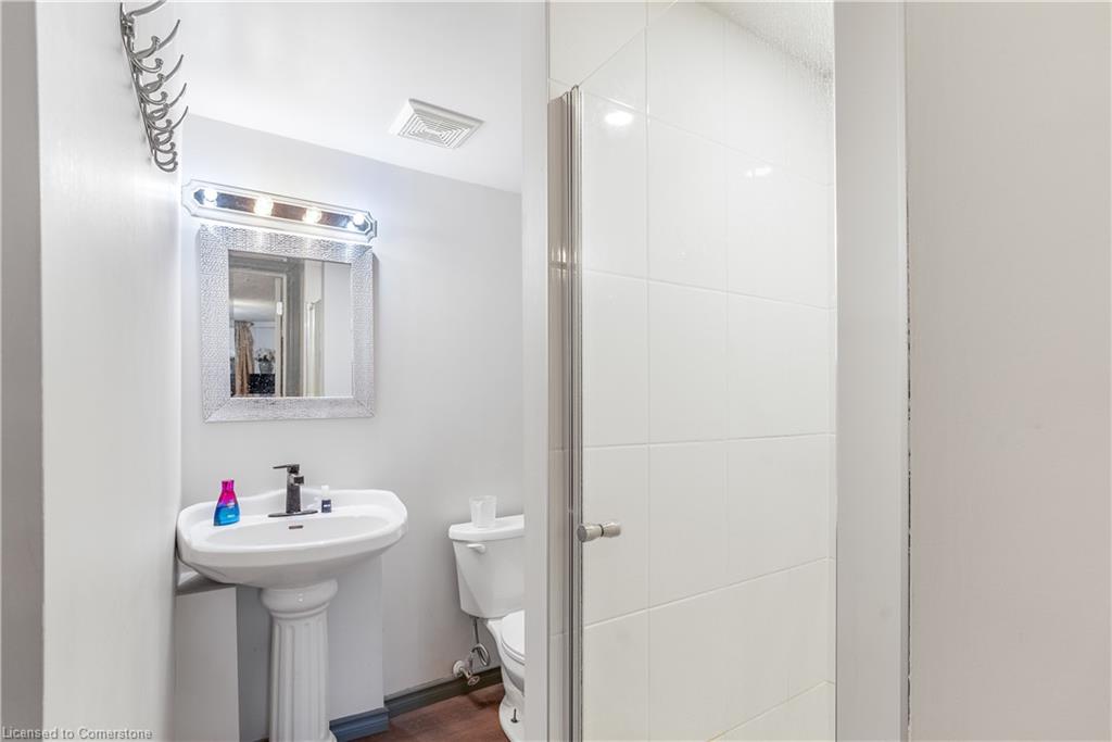 9a Hampton Street Property Photo 40