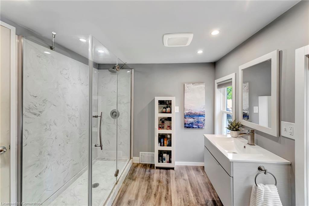 25 Foster Avenue Property Photo 26