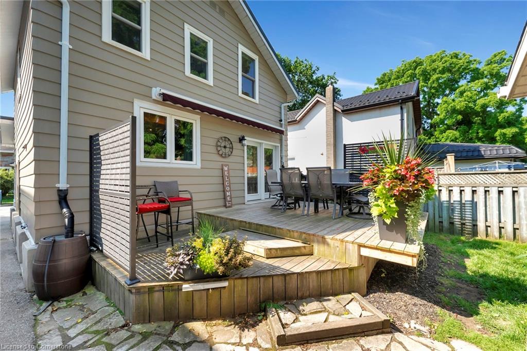 25 Foster Avenue Property Photo 32