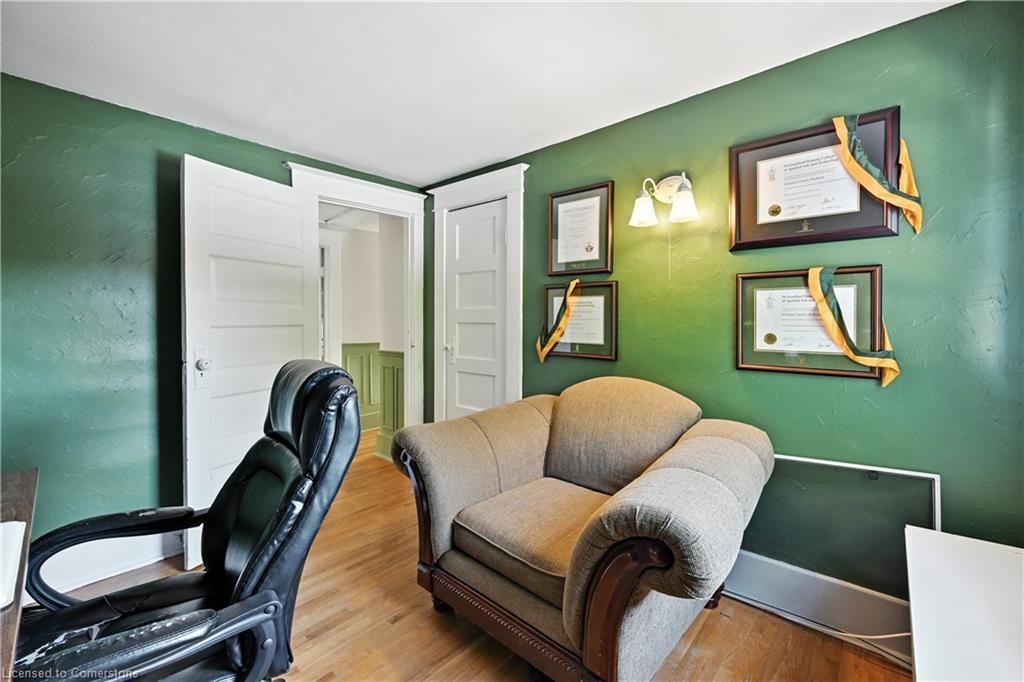 16 Locust Street Property Photo 28