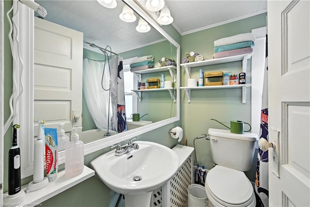 16 Locust Street Property Photo 30