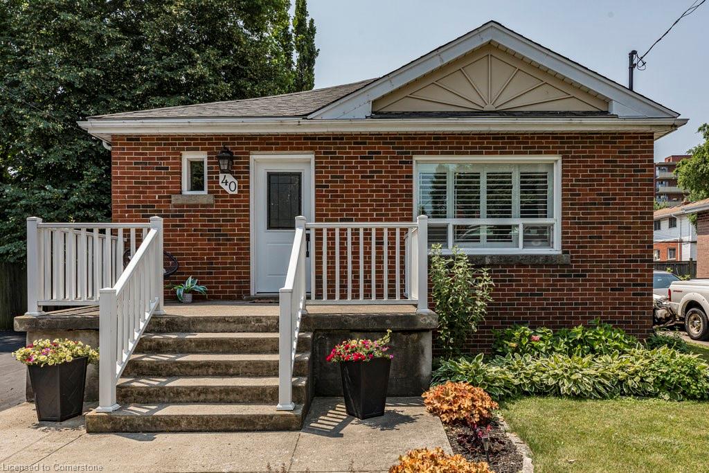 40 Duncombe Drive Property Photo 4