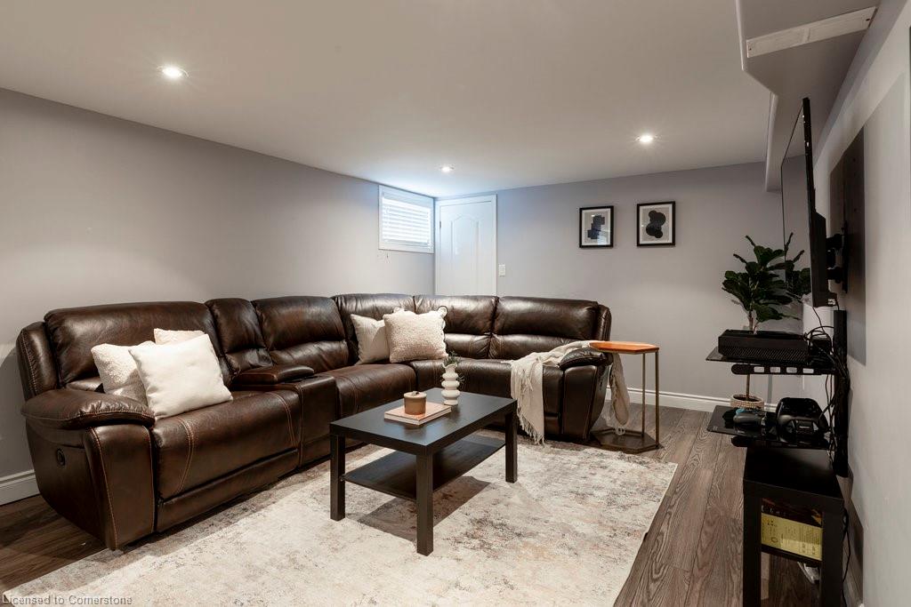 40 Duncombe Drive Property Photo 37