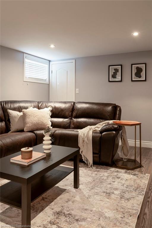 40 Duncombe Drive Property Photo 45