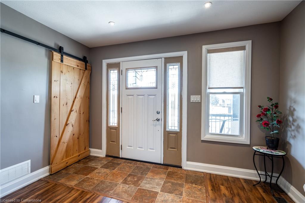 228 Green Road Property Photo 4