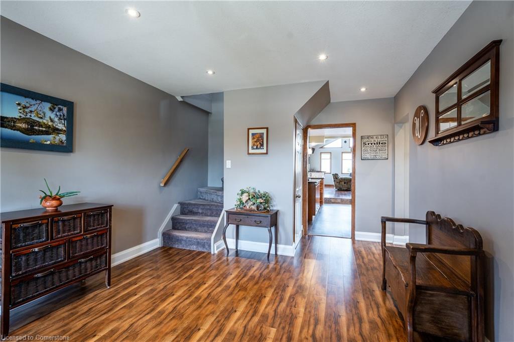 228 Green Road Property Photo 5