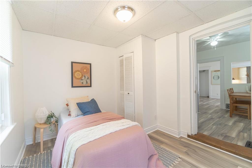 36 Cayuga Street Property Photo 14