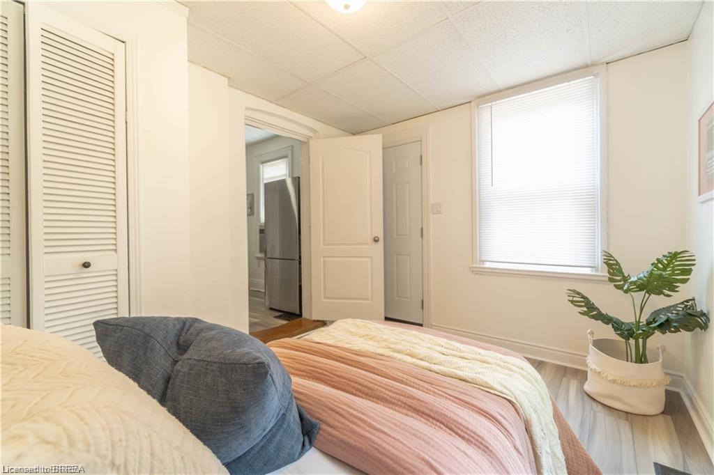 36 Cayuga Street Property Photo 16