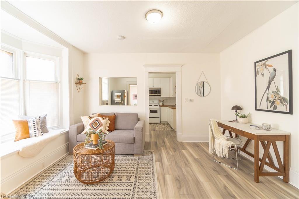36 Cayuga Street Property Photo 18