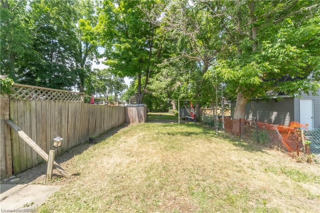 36 Cayuga Street Property Photo 21