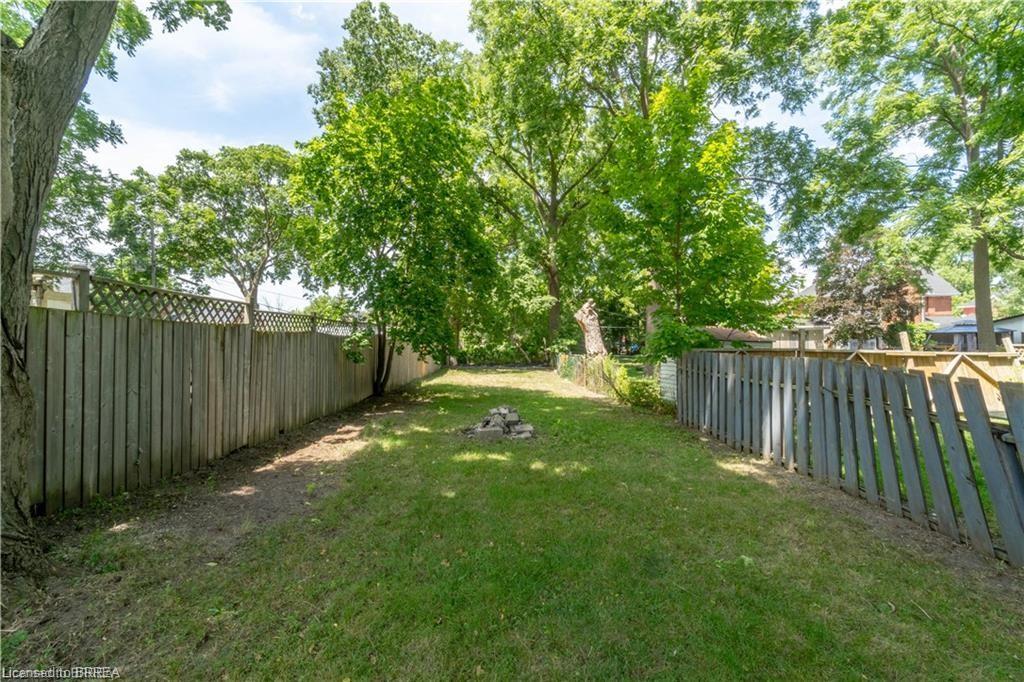 36 Cayuga Street Property Photo 22
