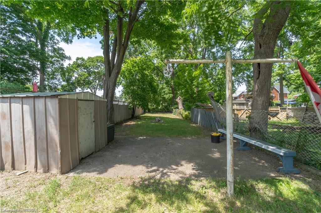 36 Cayuga Street Property Photo 23
