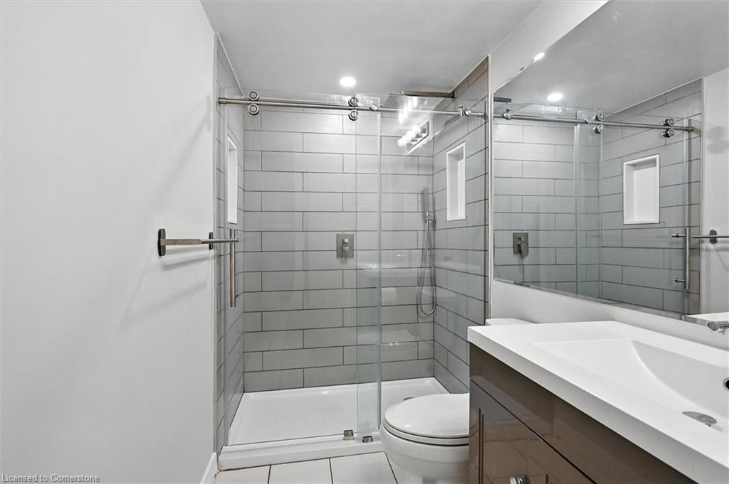 2100 Falmouth Terrace Property Photo 33