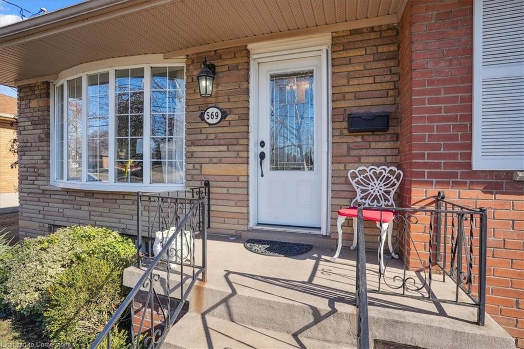 569 Lees Lane Property Photo 4
