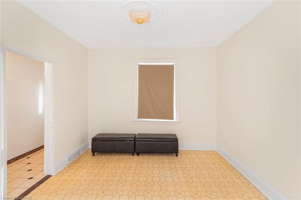 62 Francis Street Property Photo 8