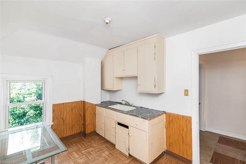 62 Francis Street Property Photo 25