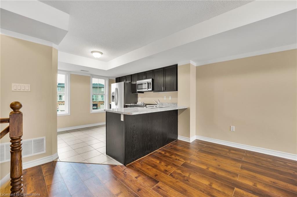 116-1380 Costigan Road Property Photo 8