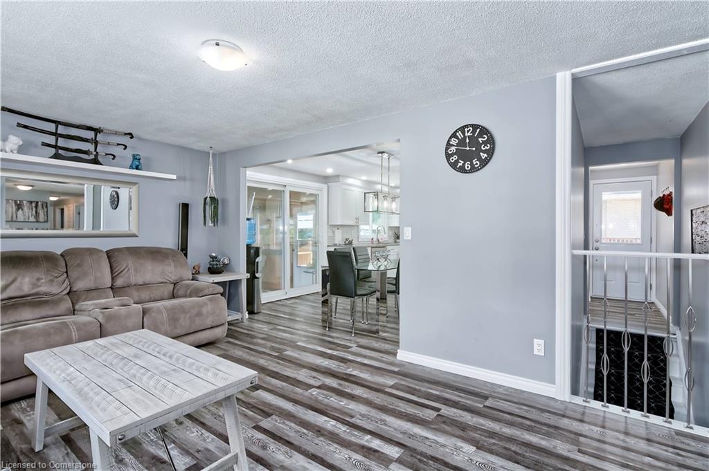 135 Kent Street Property Photo 8