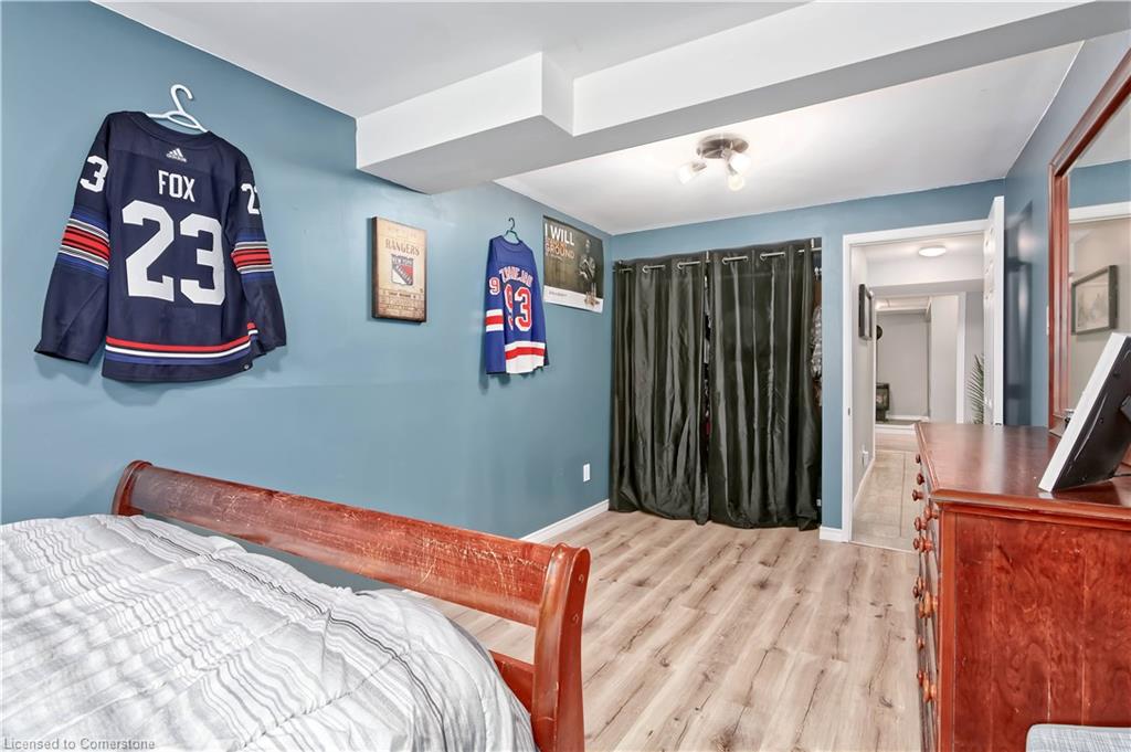 135 Kent Street Property Photo 27
