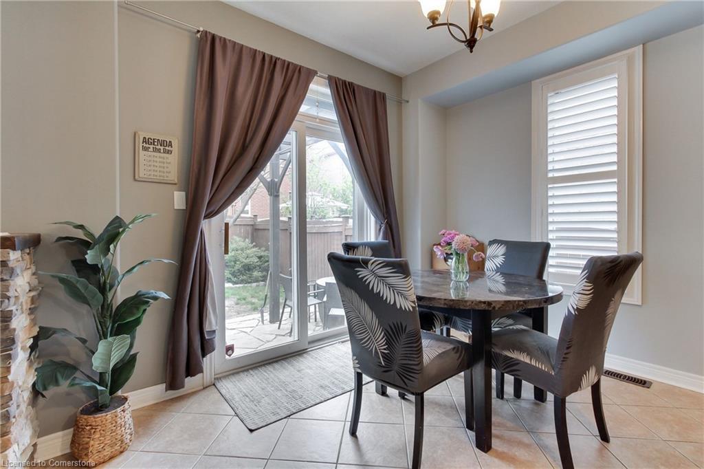20 Parisian Crescent Property Photo 23