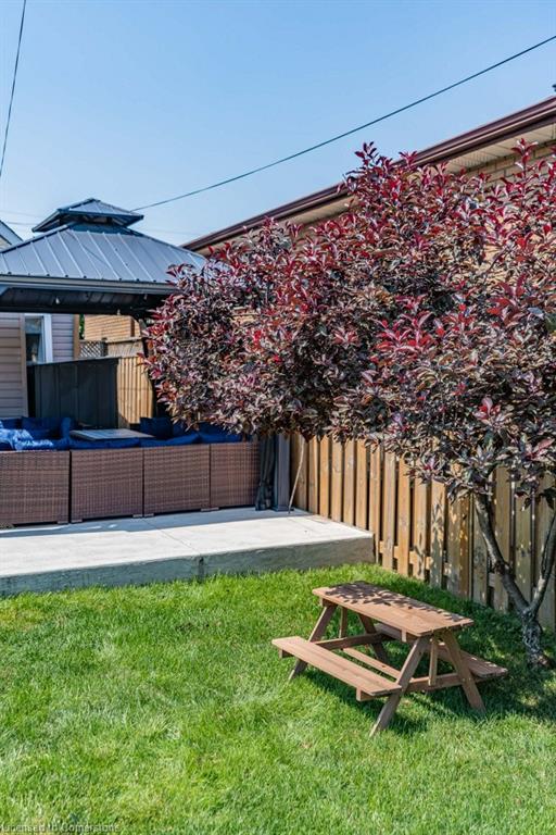 9 Hope Avenue Property Photo 42
