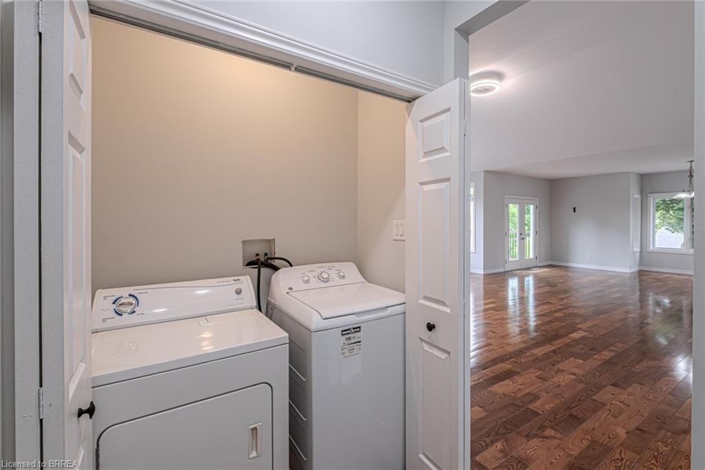 192 Grand River Avenue Property Photo 35