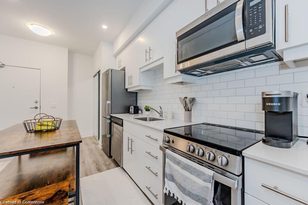 410-247 Northfield Drive E Property Photo 6