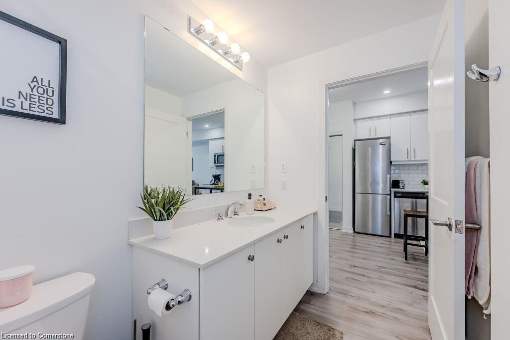 410-247 Northfield Drive E Property Photo 14