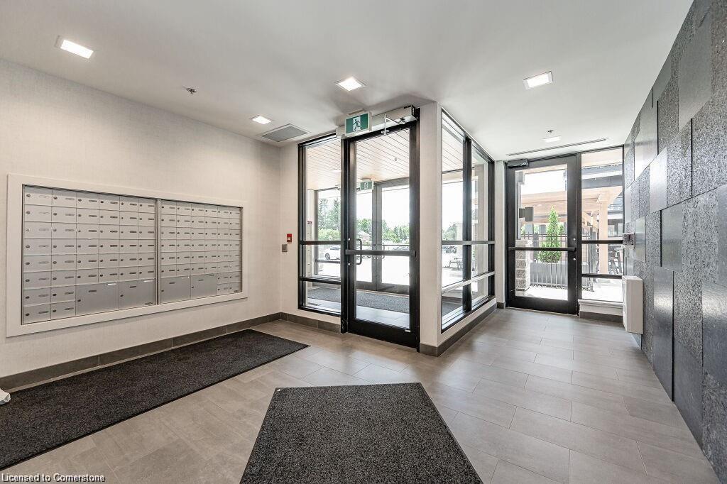 410-247 Northfield Drive E Property Photo 21