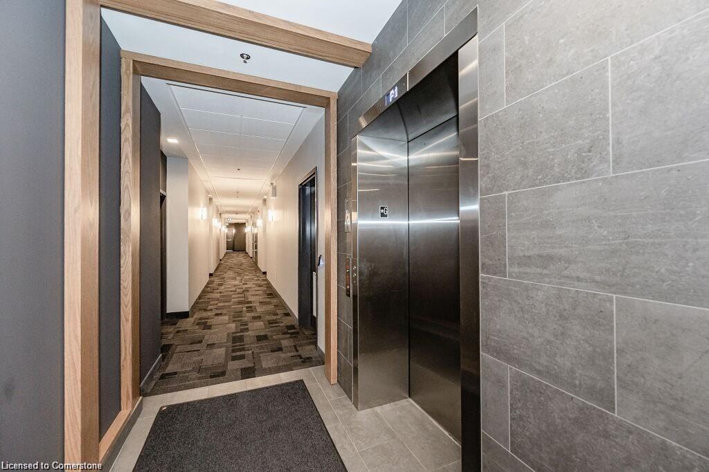 410-247 Northfield Drive E Property Photo 23