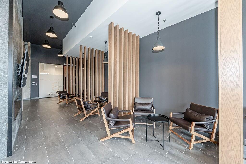 410-247 Northfield Drive E Property Photo 37