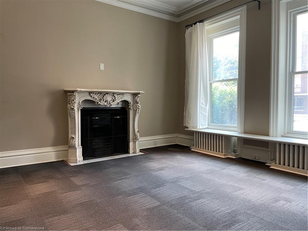 1-203 Macnab Street S Property Photo 3