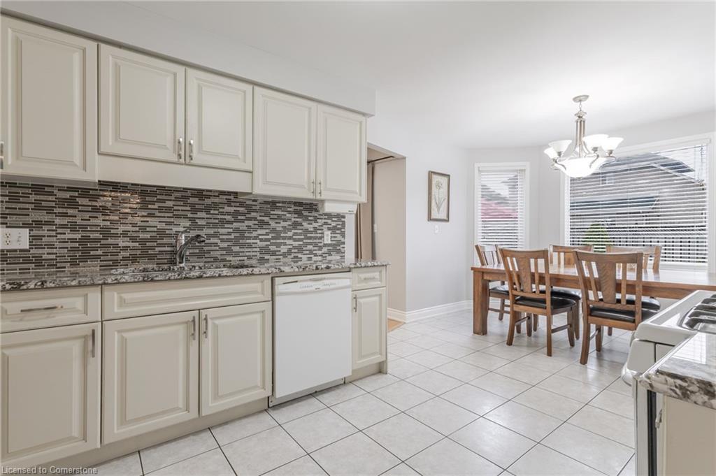 42 Hillgarden Drive Property Photo 10