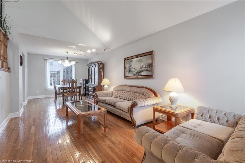 42 Hillgarden Drive Property Photo 13