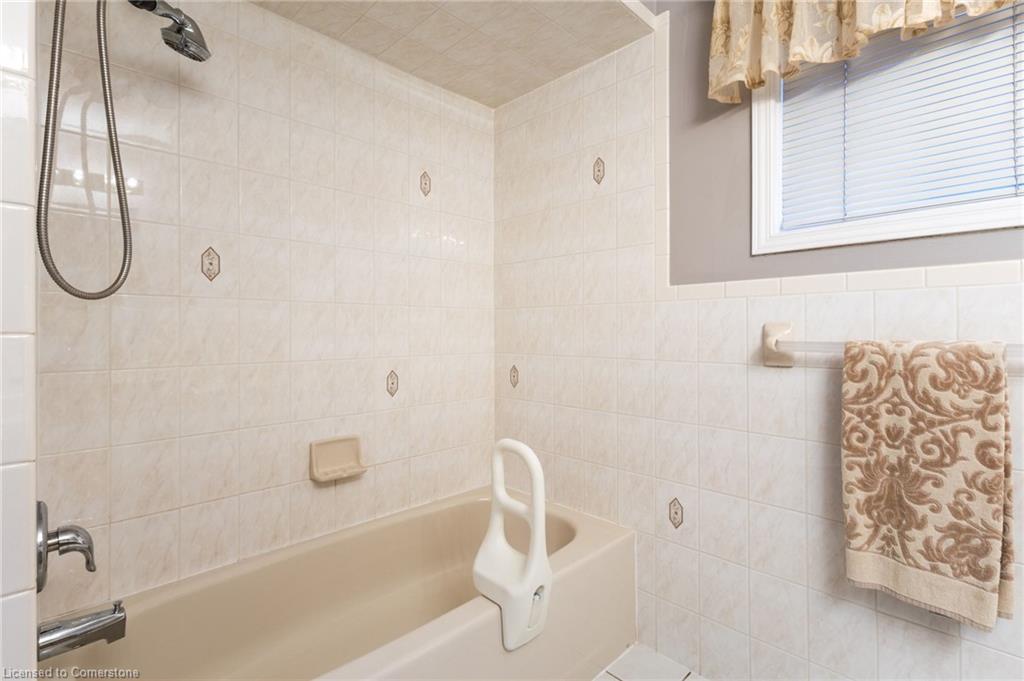 42 Hillgarden Drive Property Photo 33