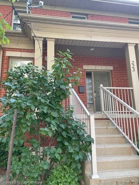 223 Park Street South Street S Property Photo 1