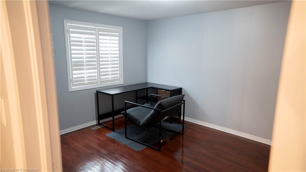 53 Sandwell Court W Property Photo 21