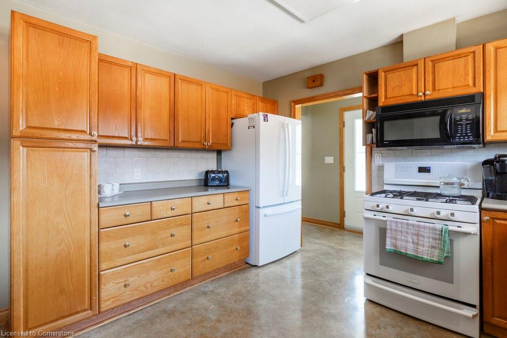 57 Burfield Avenue Property Photo 16