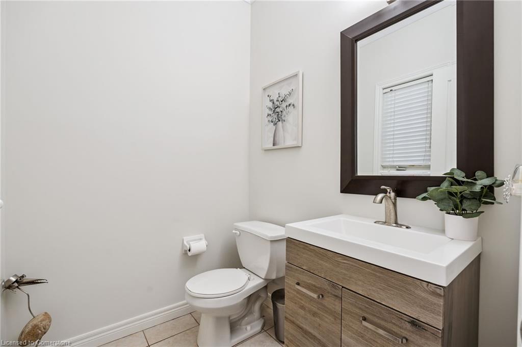 5350 Haldimand Crescent Property Photo 16
