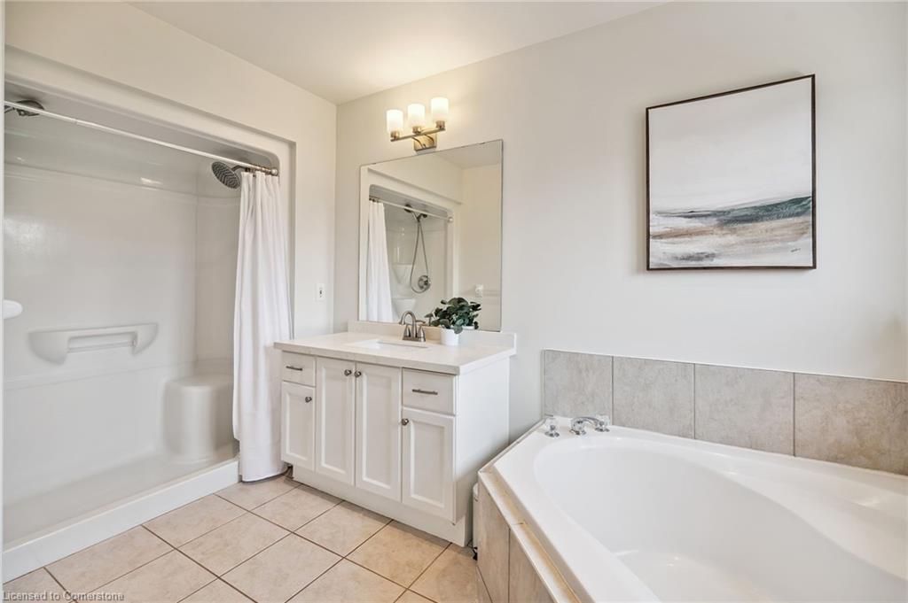 5350 Haldimand Crescent Property Photo 22
