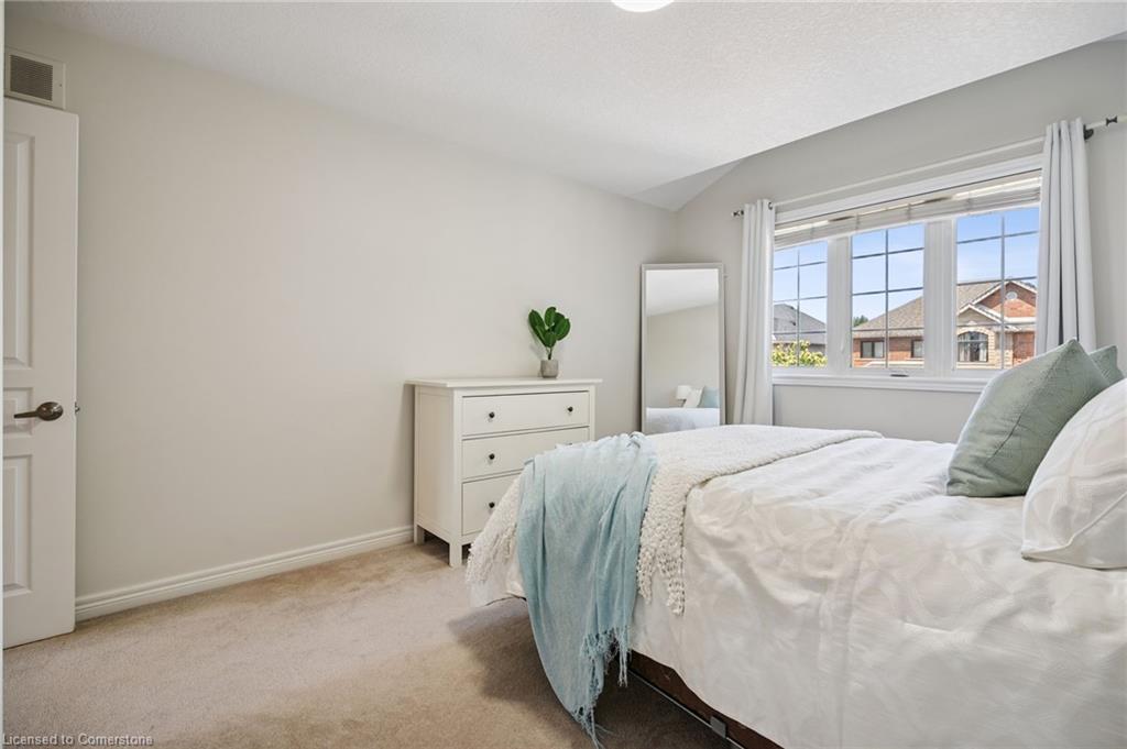 5350 Haldimand Crescent Property Photo 25
