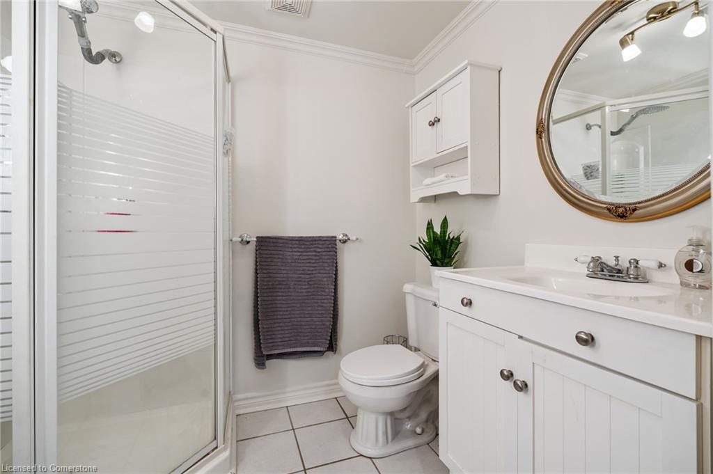 5350 Haldimand Crescent Property Photo 37