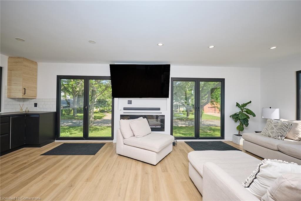 1 Samuel Court Property Photo 15